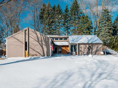 621 Quail Ridge Dr, Traverse City, MI, 49686