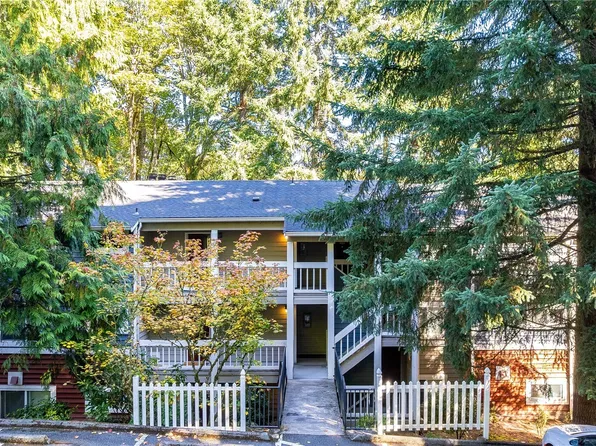 15246 SE 43rd Court #G301, Bellevue, WA 98006