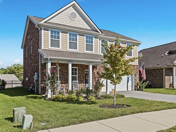 3rd image of 369 Black Thorn Ln