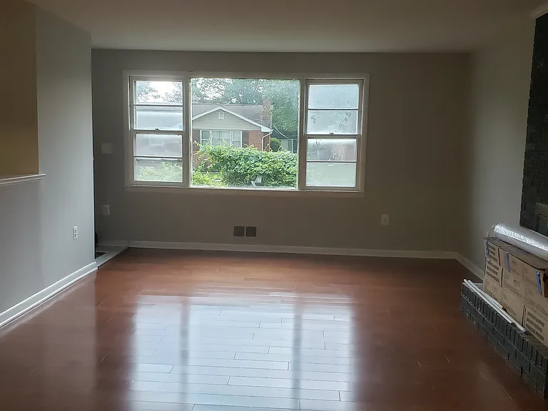 3621 Marlbrough Way — Photo 10