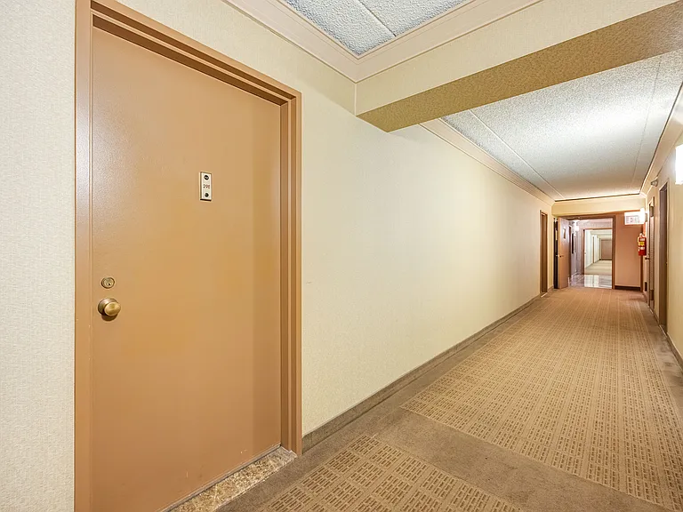 250 Gorge Rd #29E — Photo 30