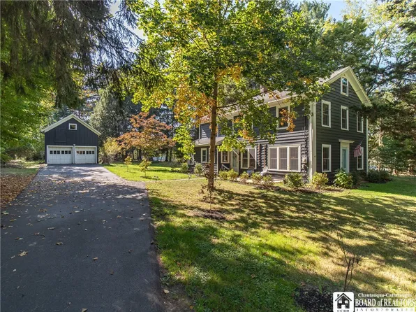 42 Gifford Ave, Lakewood, NY 14750
