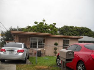 1029 NW 8th St, Hallandale Beach, FL 33009