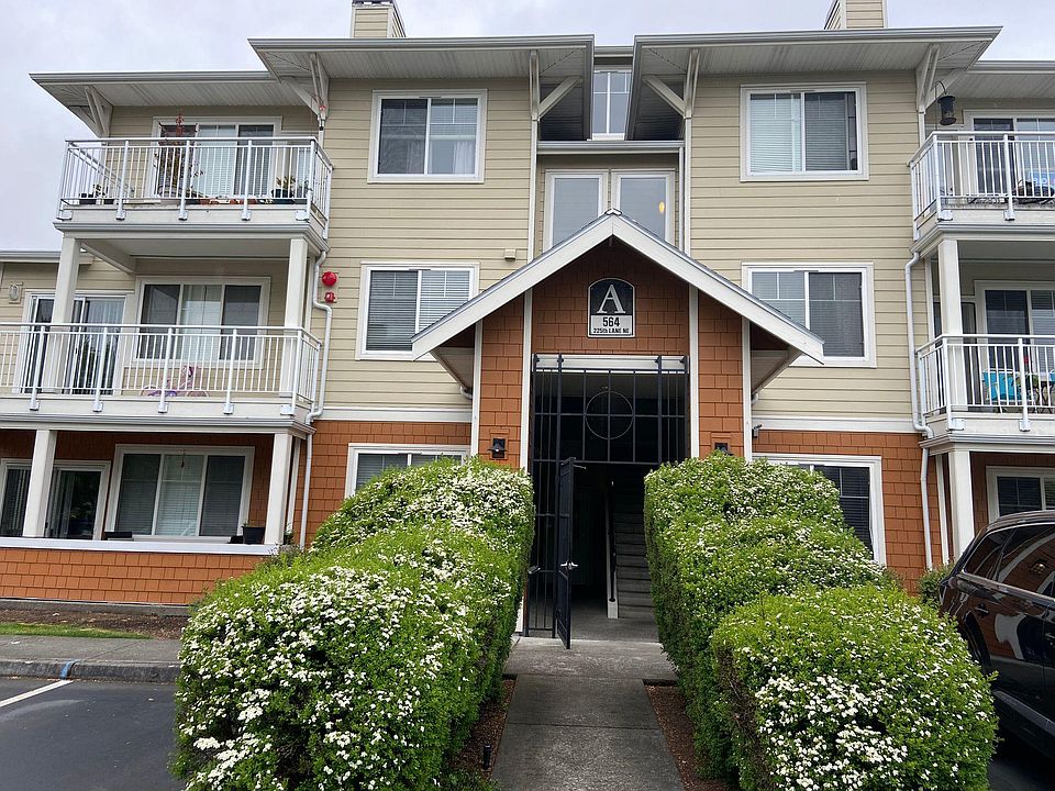 1st image of 564 225th Ln NE APT A303