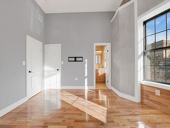 5th image of 62-17 39th Ave #1