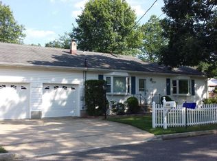 338 Jefferson Ct, Brick, NJ 08724