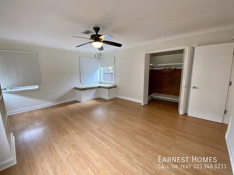 2577 S Bundy Dr — Photo 13