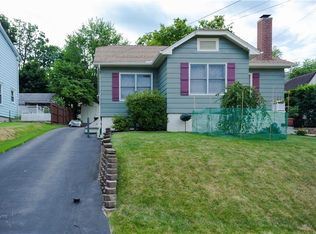 32 Lafayette Ave, Middletown, NY 10940