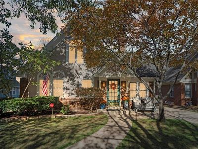 206 E 67th St, Kansas City, MO, 64113