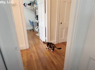 71 Martin St #302, Cambridge, MA 02138