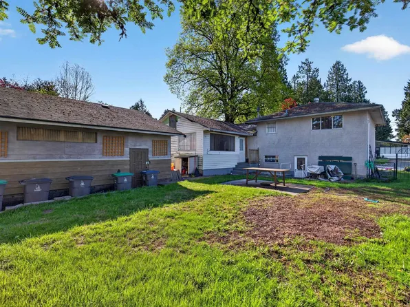 13115 100a Ave, Surrey, BC V3T 1K1