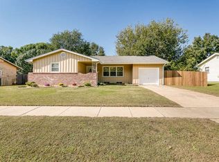 1717 N McComas St, Wichita, KS 67203
