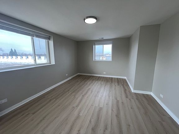 2nd image of 5657 W Fullerton Ave #Penthouse