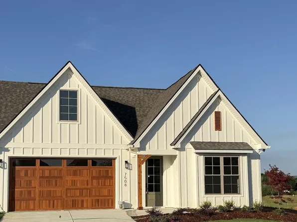 7508 Snow Line Ln, Ooltewah, TN 37363