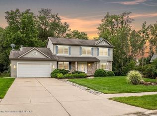 2438 Barnsbury Rd, East Lansing, MI 48823