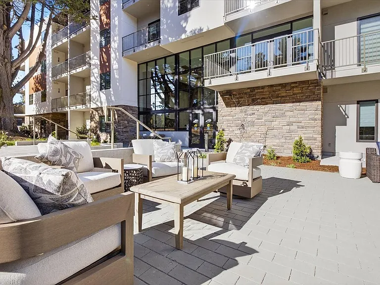 Coastal Senior Residences at The Park Lane — Photo 2