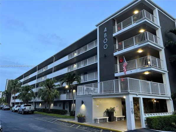 4800 Hillcrest Ln APT 512, Hollywood, FL 33021