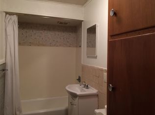 229 Oaklawn Ave, Waterloo, IA 50701