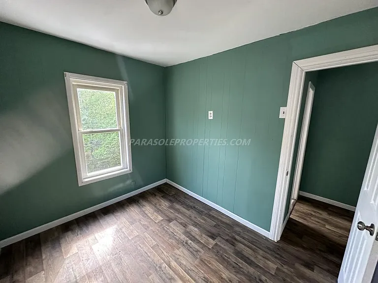822 Orchard St — Photo 11