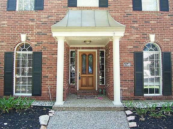 3rd image of 1710 Brookchester Dr