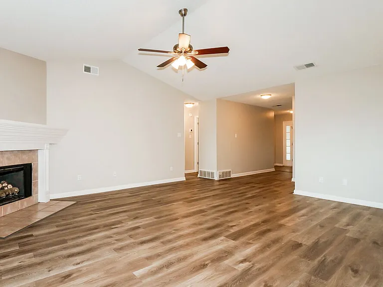 3920 Pecan Trace Cv — Photo 4
