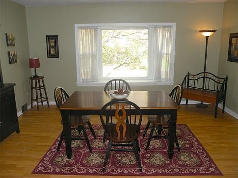 564 Glenrock Drive Dining Room