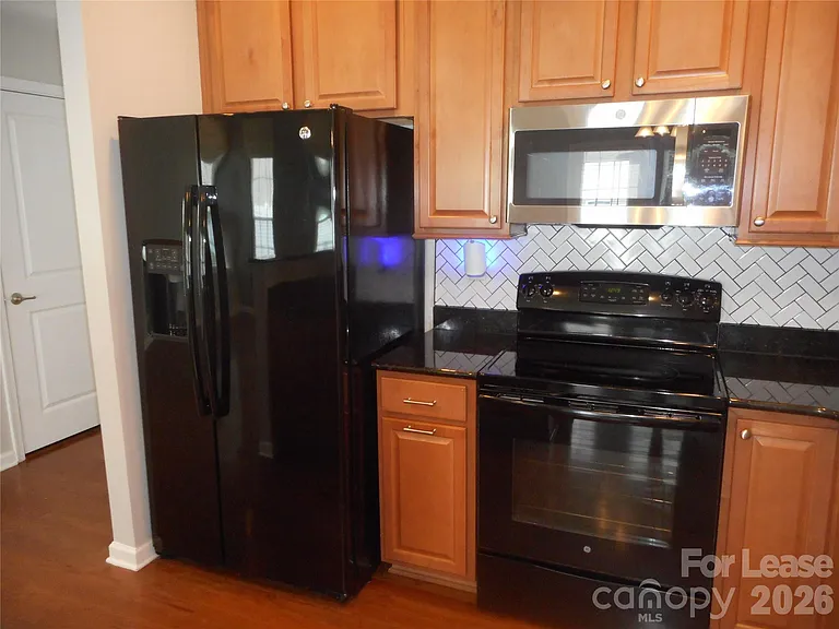 7704 Sweet Fern Way — Photo 6