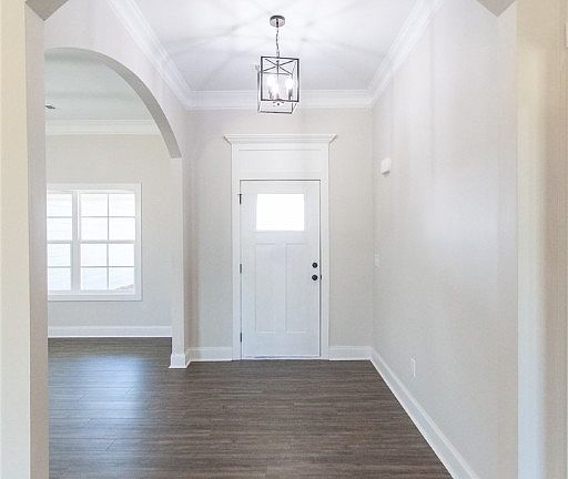 5th image of 2893 Lee Road 40