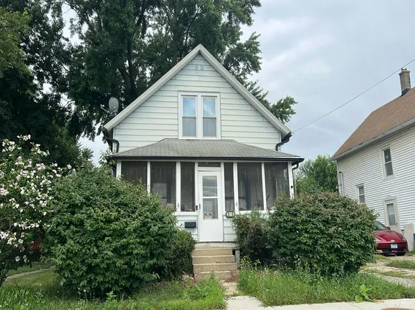 203 Hyde Park St, Joliet, IL 60436