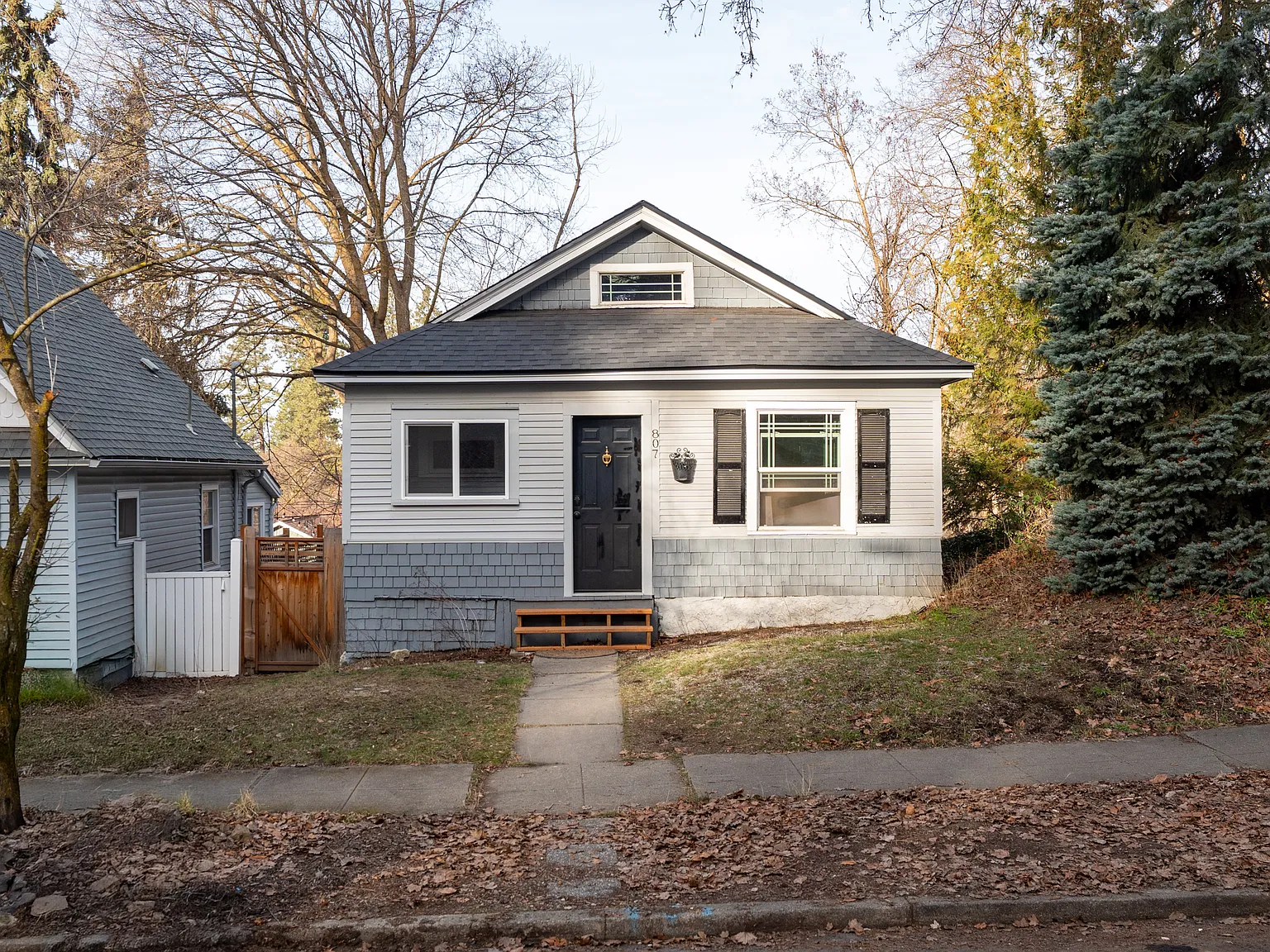 807 E 11th Ave — Photo 1