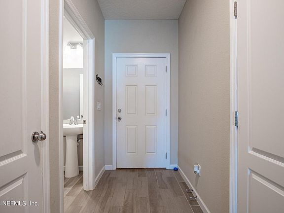 4th image of 10377 Benson Lake Dr