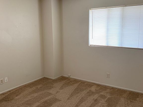 3rd image of 2320 Bernay Ct