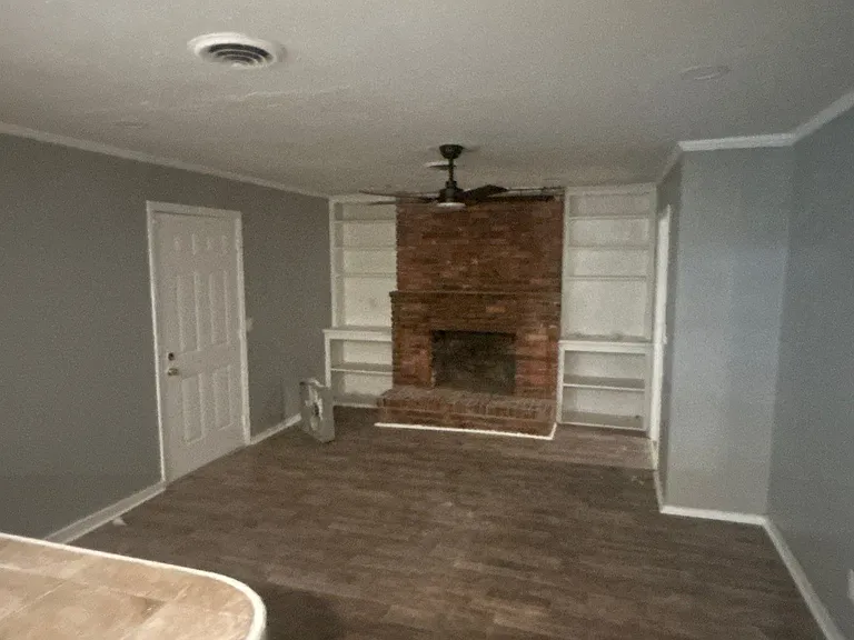 1114 Garden Park Dr — Photo 10