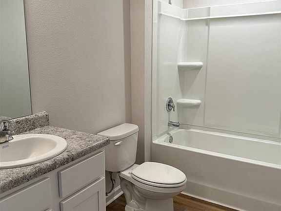 5th image of 5948 Laurel Oak Dr