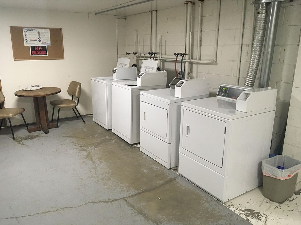 2nd image of 1425 W 27th Ave APT 7
