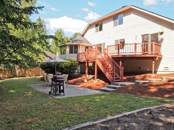4th image of 1851 230th Ave NE