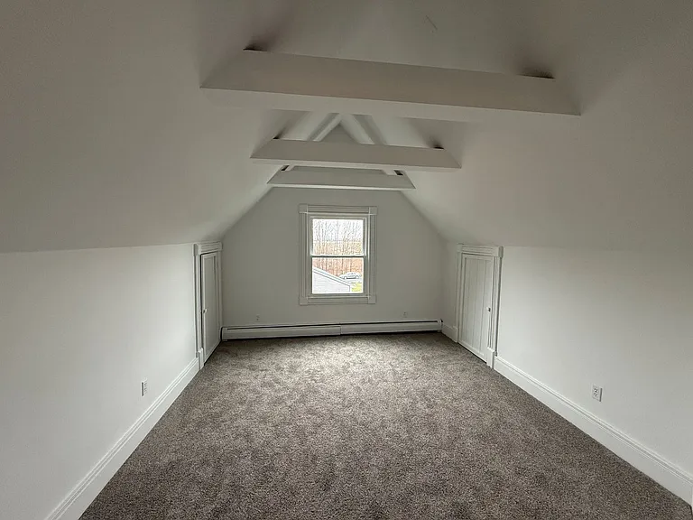 17 N Maple St — Photo 31