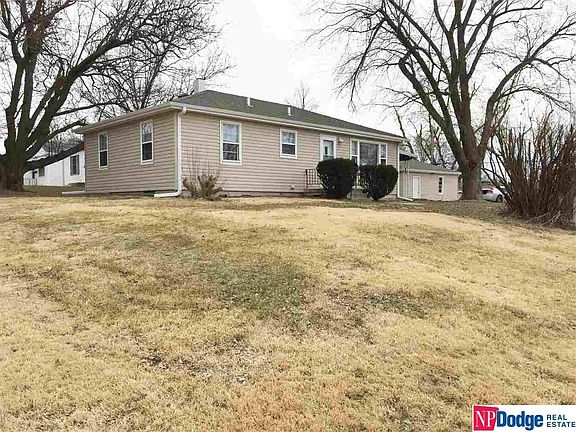 3rd image of 1423 N 65th St