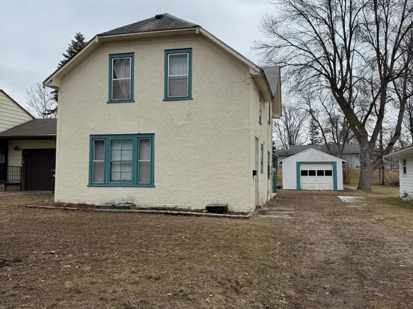 1222 N Lake St, Fergus Falls, MN 56537