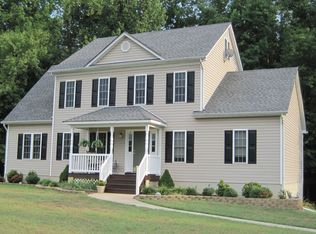 3565 Goodwyn Rd, Powhatan, VA 23139