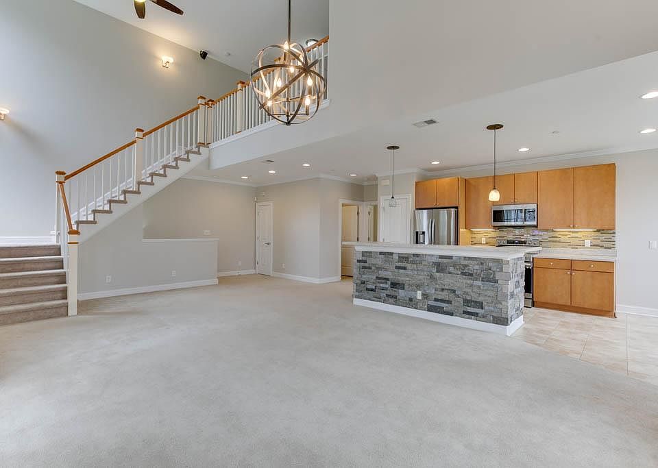 1st image of 7231 Newport Ave APT 204