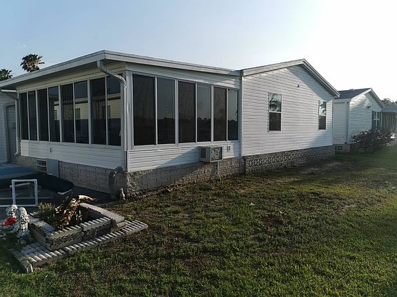 3rd image of 1632 Deverly Dr #810
