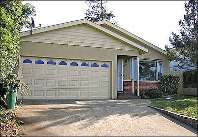 1st image of 5921 Arlington Blvd