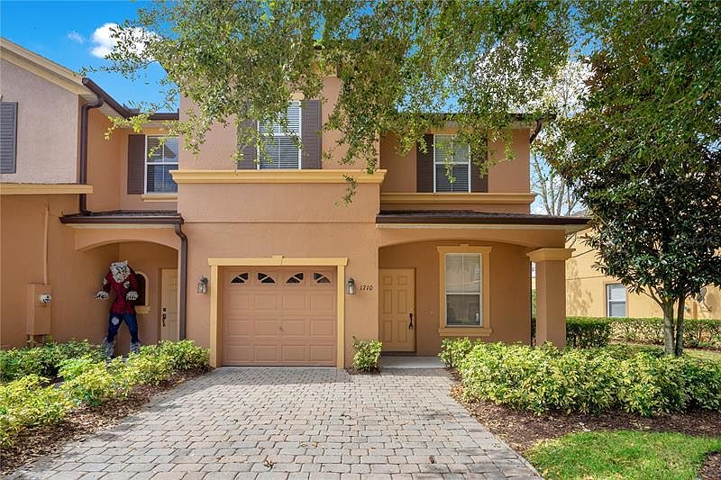 1st image of 1710 Retreat View Cir
