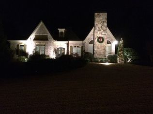 206 Chandler Walk, Loganville, GA