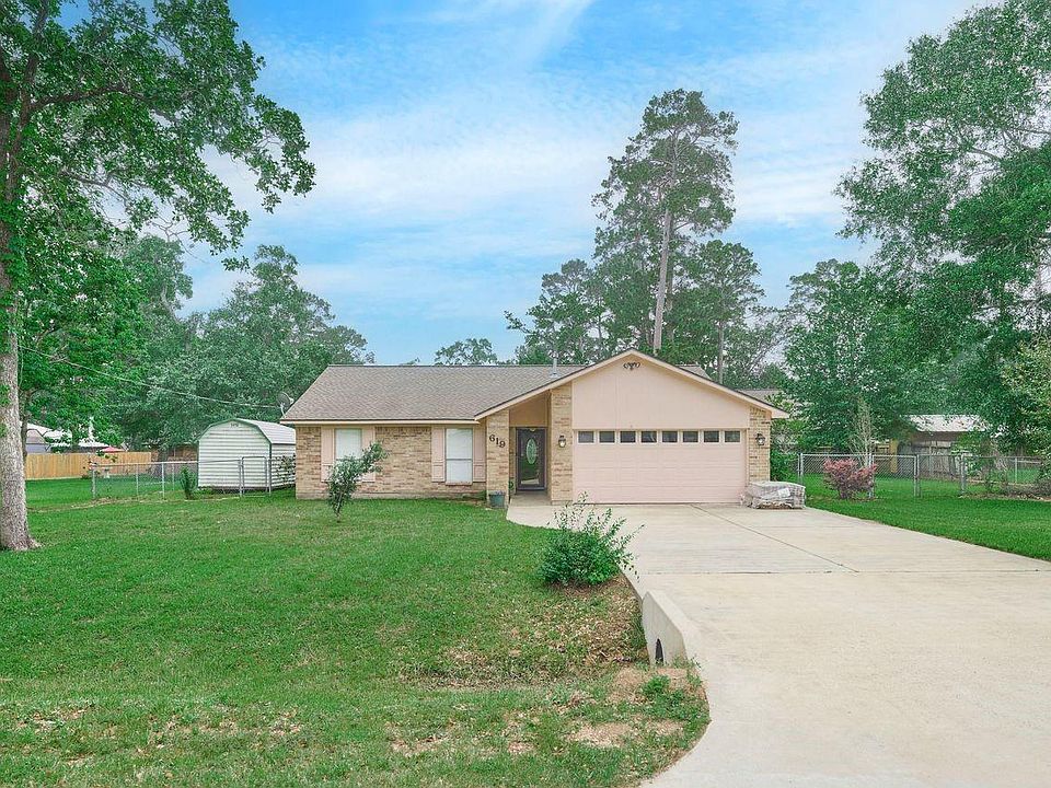 1st image of 619 Pinewood Dr