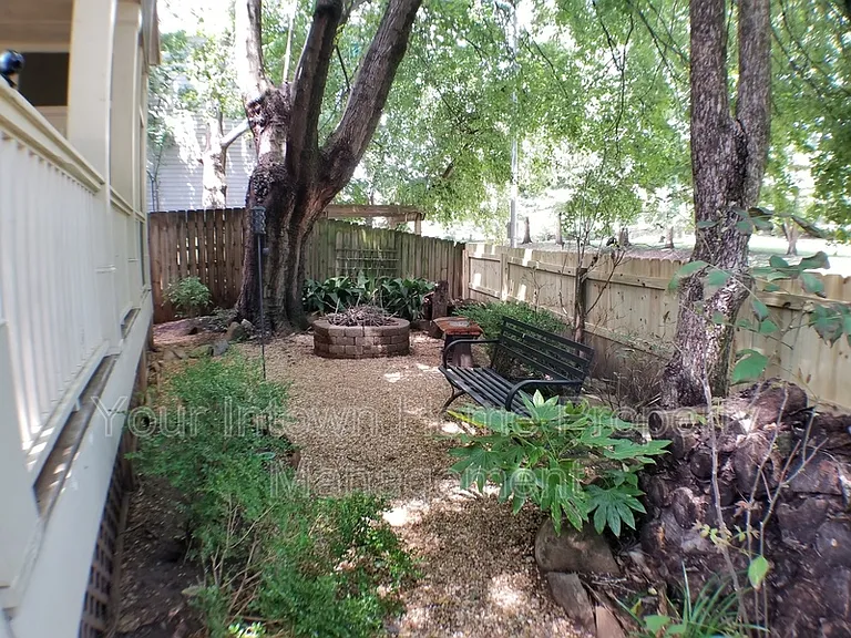 164 Fulton Way SE — Photo 18