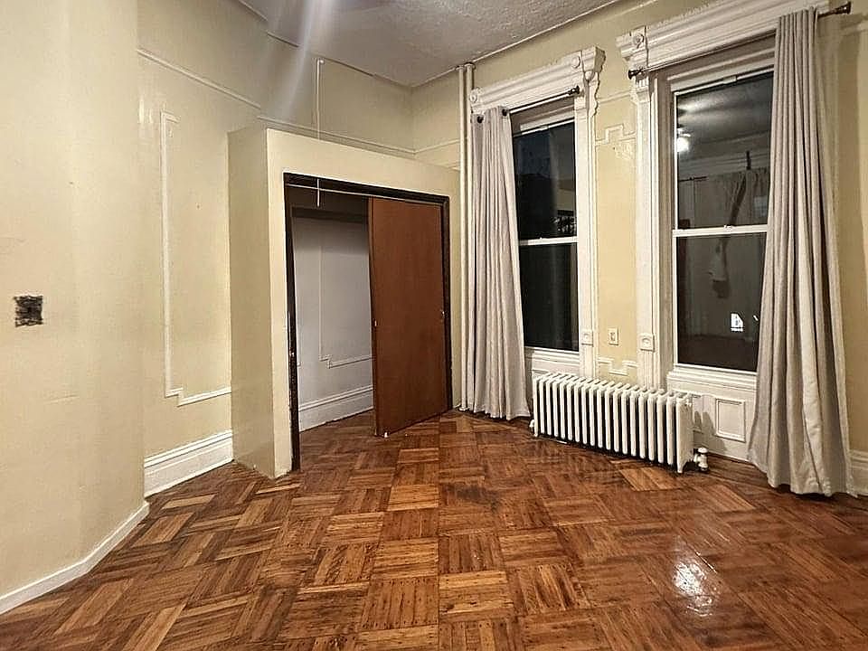 1st image of 501 Willoughby Ave APT 2