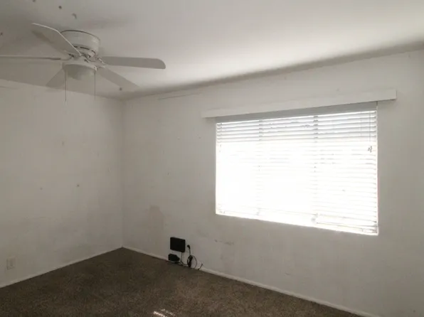 1360 Nancy St, Barstow, CA