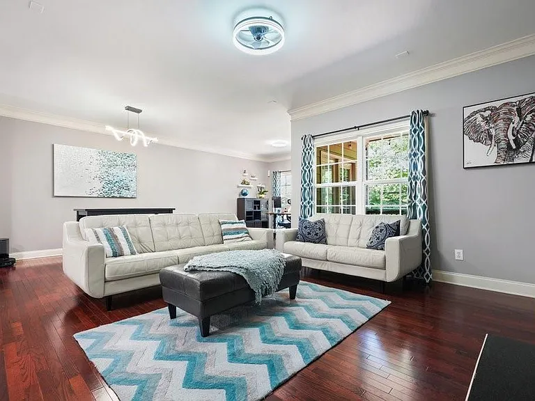 3888 Fairhill Point — Photo 8